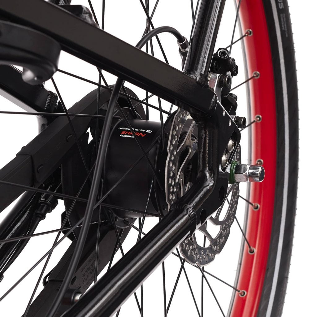 Transmission frein vélo électrique connecté roues rouges